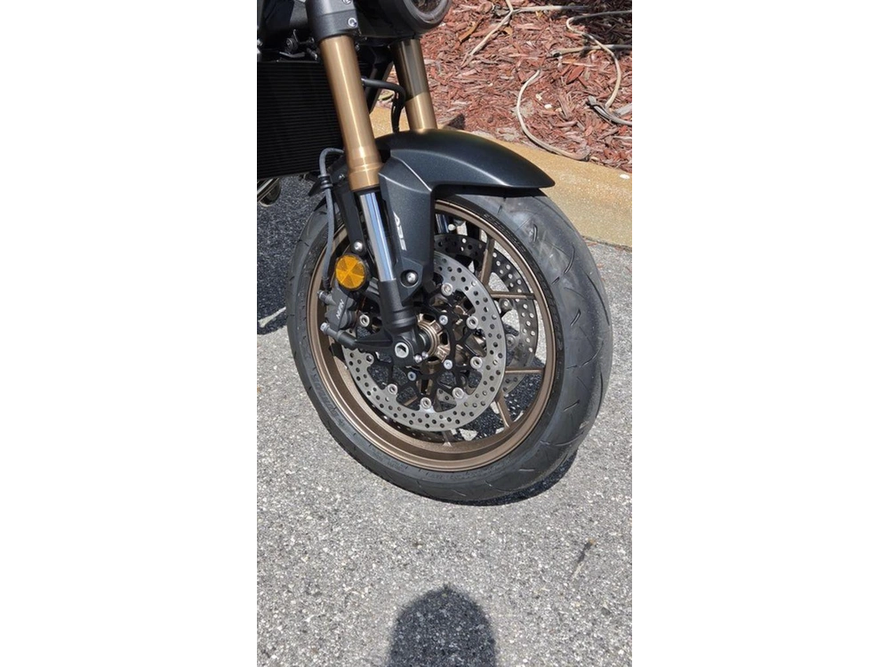 2026 Honda Cb650r E-clutch