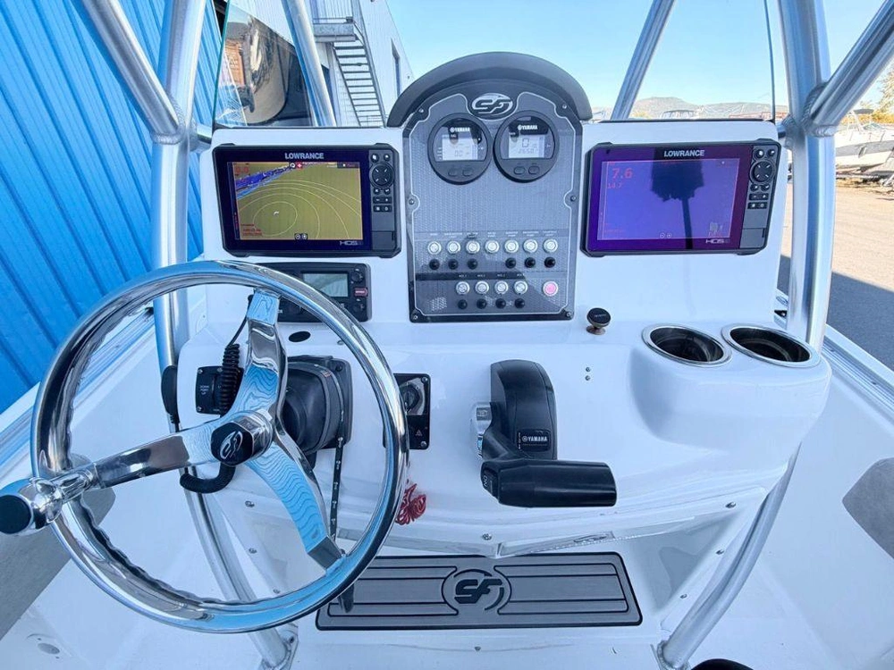 2018 Other Commander 206