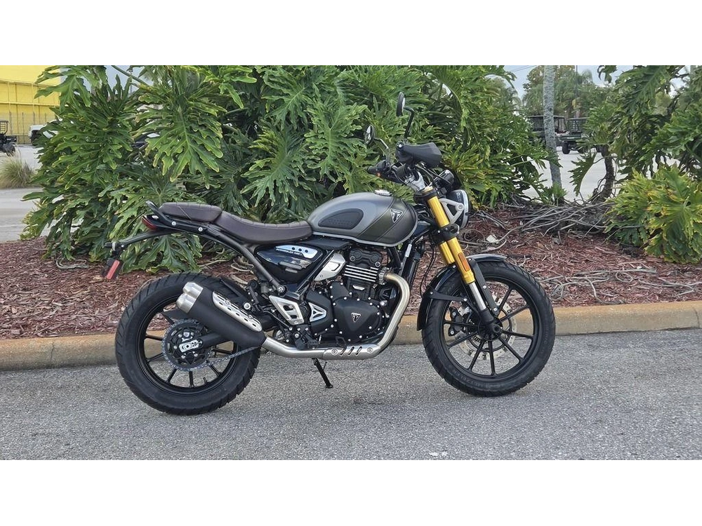 2027 Triumph Scrambler 400 X Matte Pewtergrey/matte Khaki Green