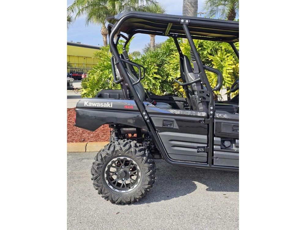 2025 Kawasaki Teryx4™ S Le