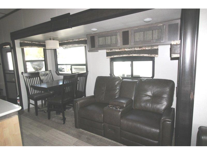 2018 Crossroads Cruiser 347md
