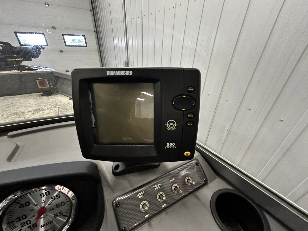 2012 Crestliner Wt1650