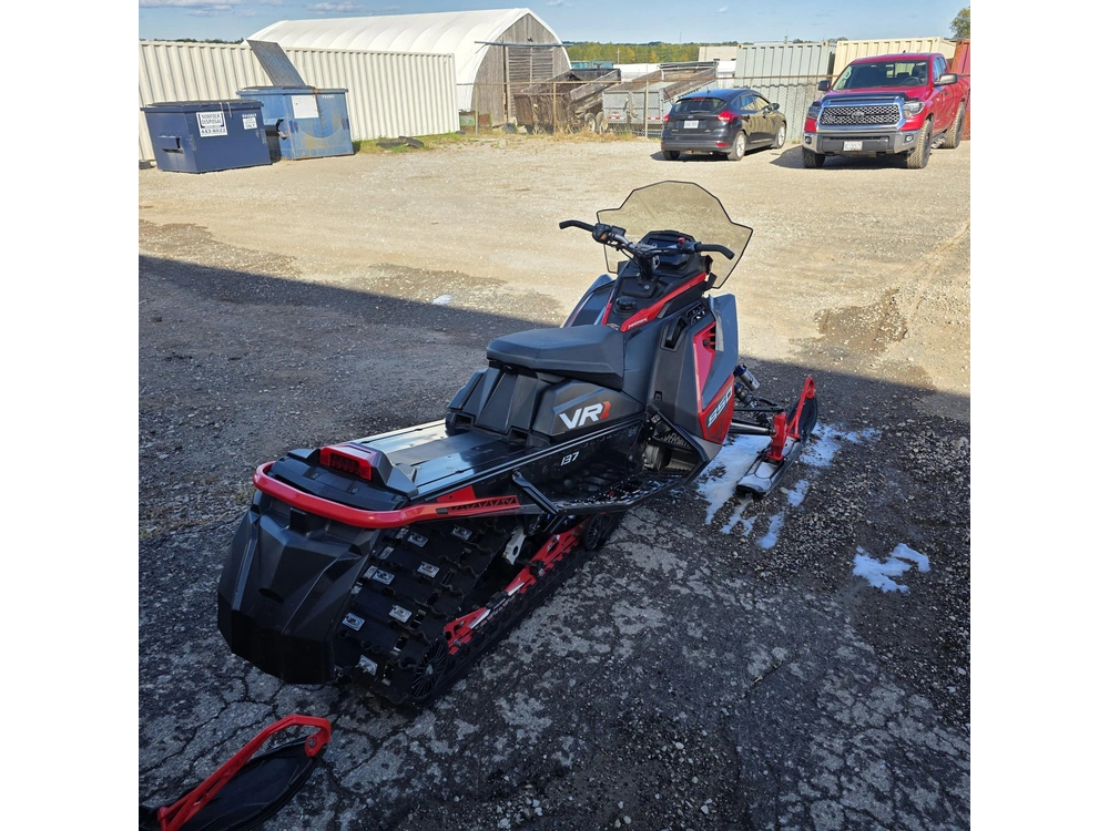 2024 Polaris 850 Indy Vr1 137