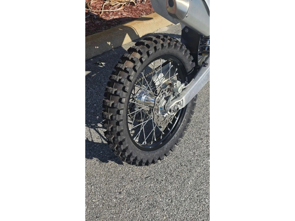 2026 Triumph Tf 450-x Jet Black/pure White