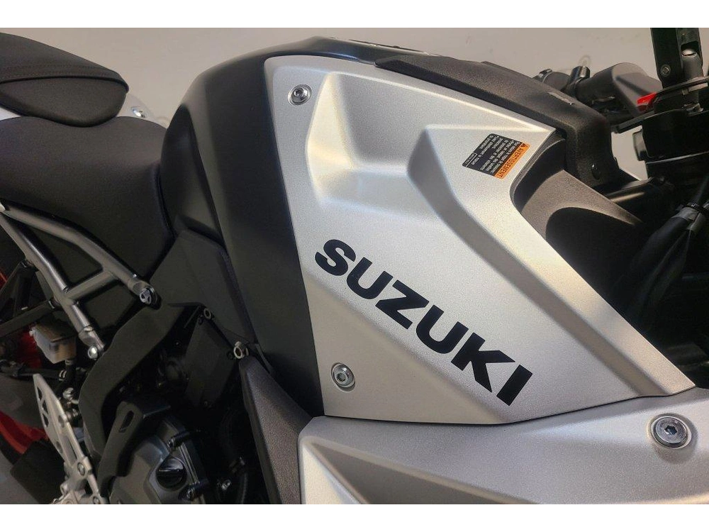 2024 Suzuki Gsx-8r Abs alt