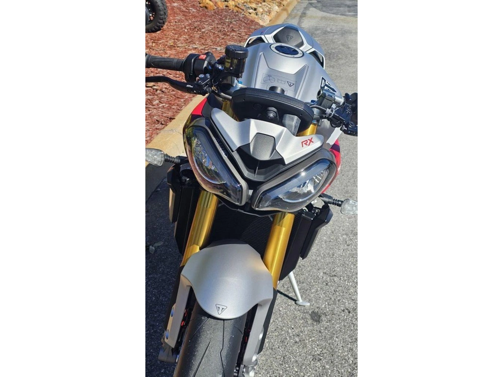 2026 Triumph Street Triple 765 Rx