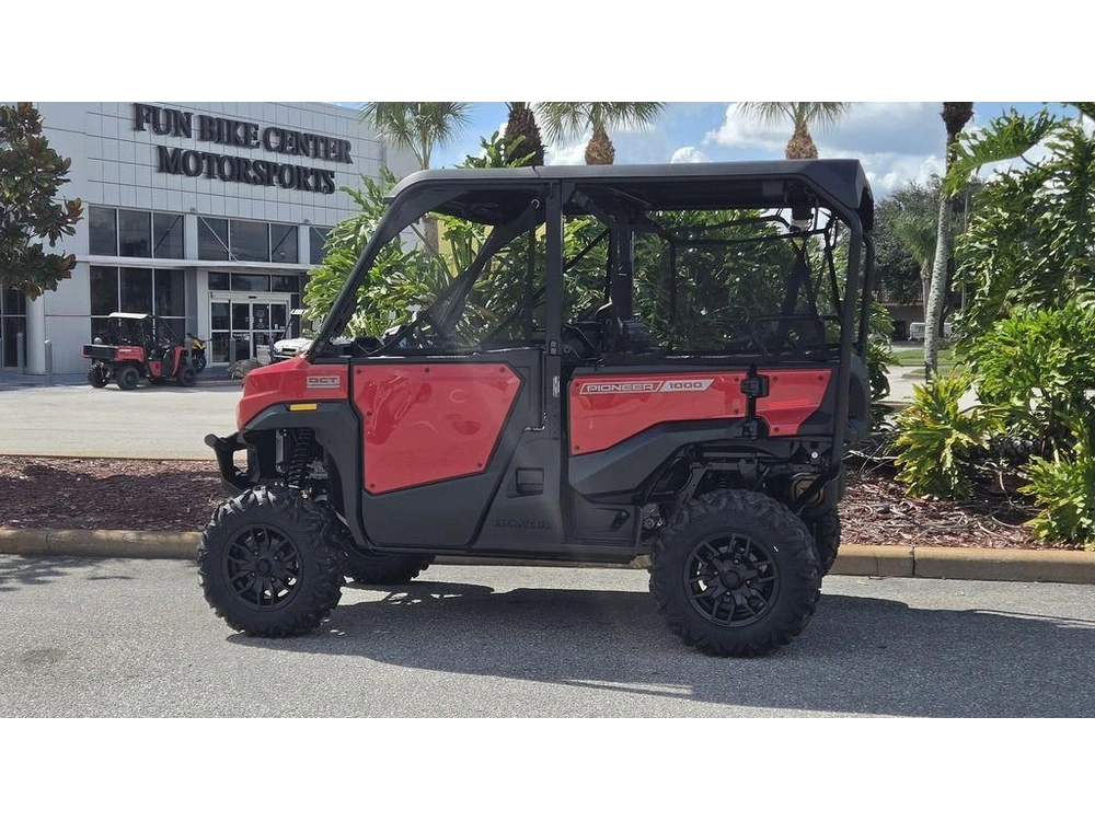 2026 Honda Pioneer 1000-5 Deluxe