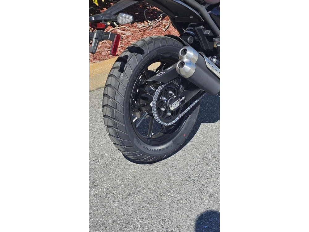 2026 Triumph Scrambler 400 X Baja Orange/aluminium