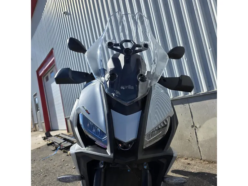 Aprilia SR GT 400 2027