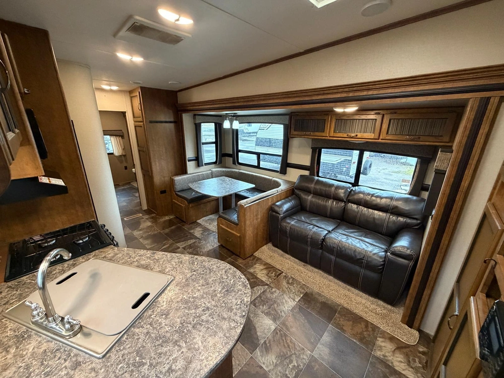 2017 Crossroads Rezerve 31bh alt