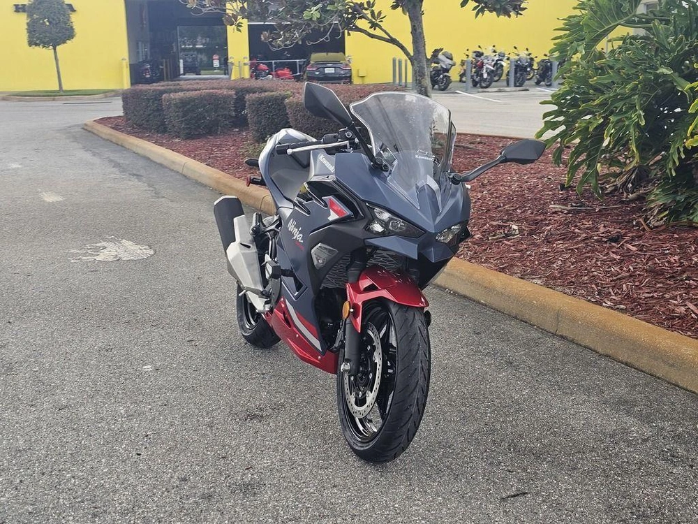 2026 Kawasaki Ninja® 500 Se Abs