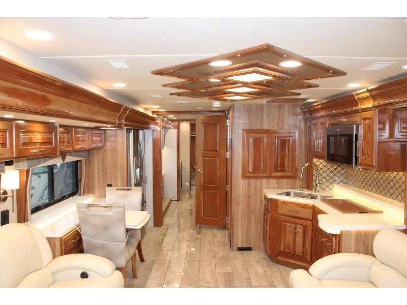 Entegra Coach Anthem 44f 2020 alt