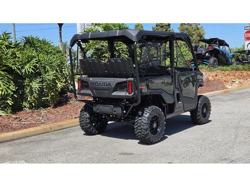 2026 Honda Pioneer 1000-5 Deluxe