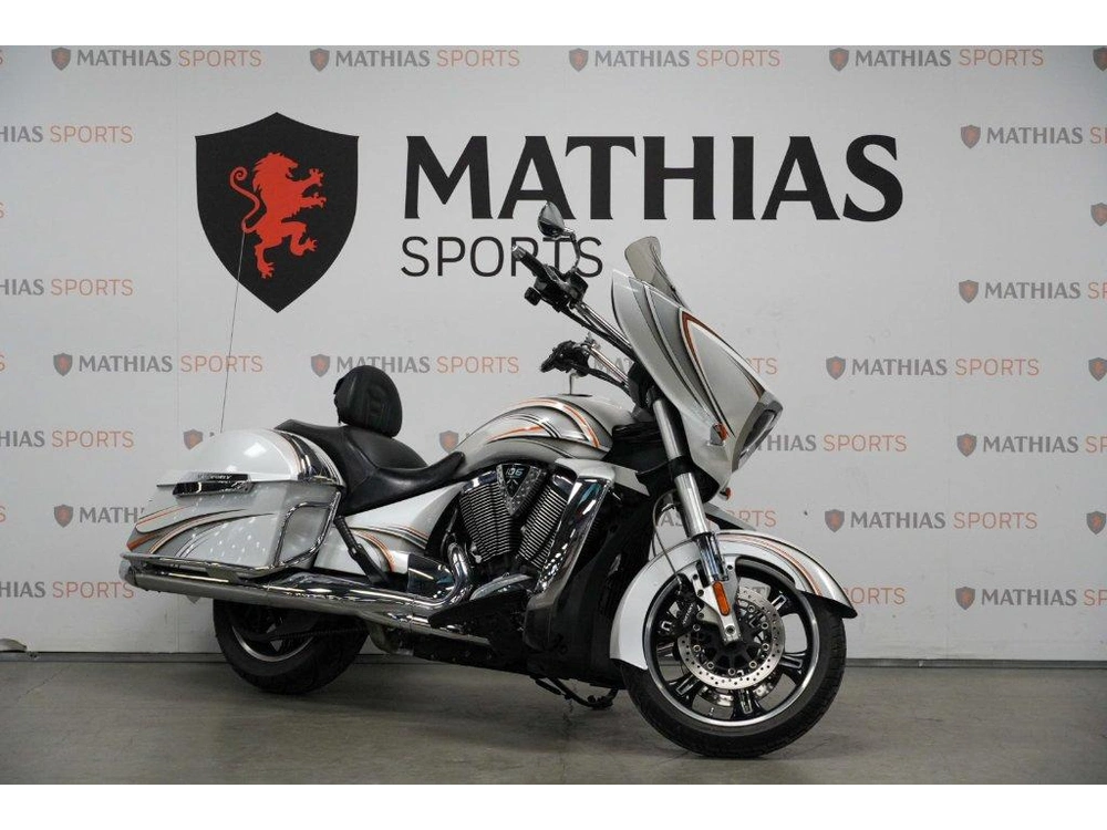Victory Motorcycles Cross Country 2013