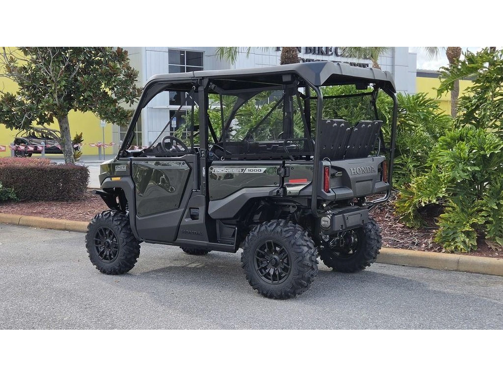2026 Honda Pioneer 1000-5 Deluxe
