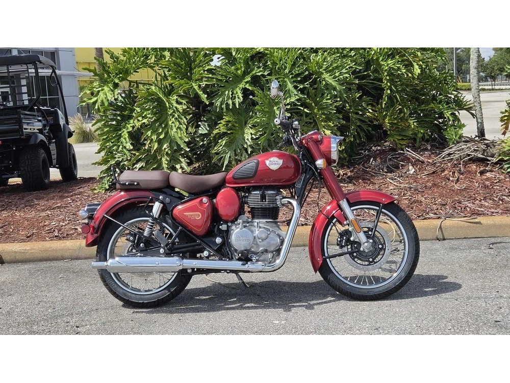 2027 Royal Enfield Classic 350 Madras Red