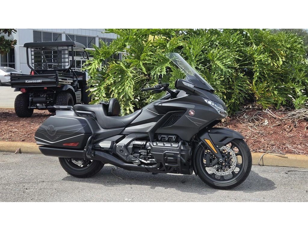 2025 Honda Gold Wing 50th Anniversary Dct