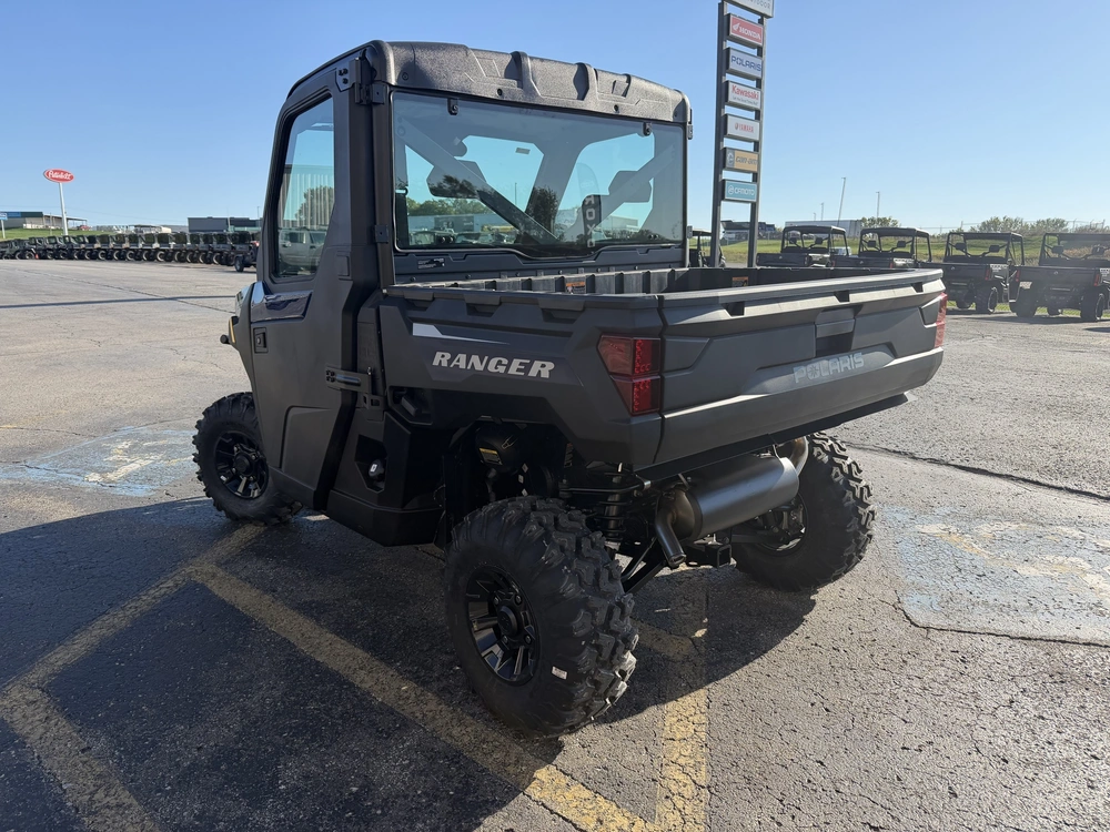 2027 Polaris Ranger 1000 Cab - Springfield Blue