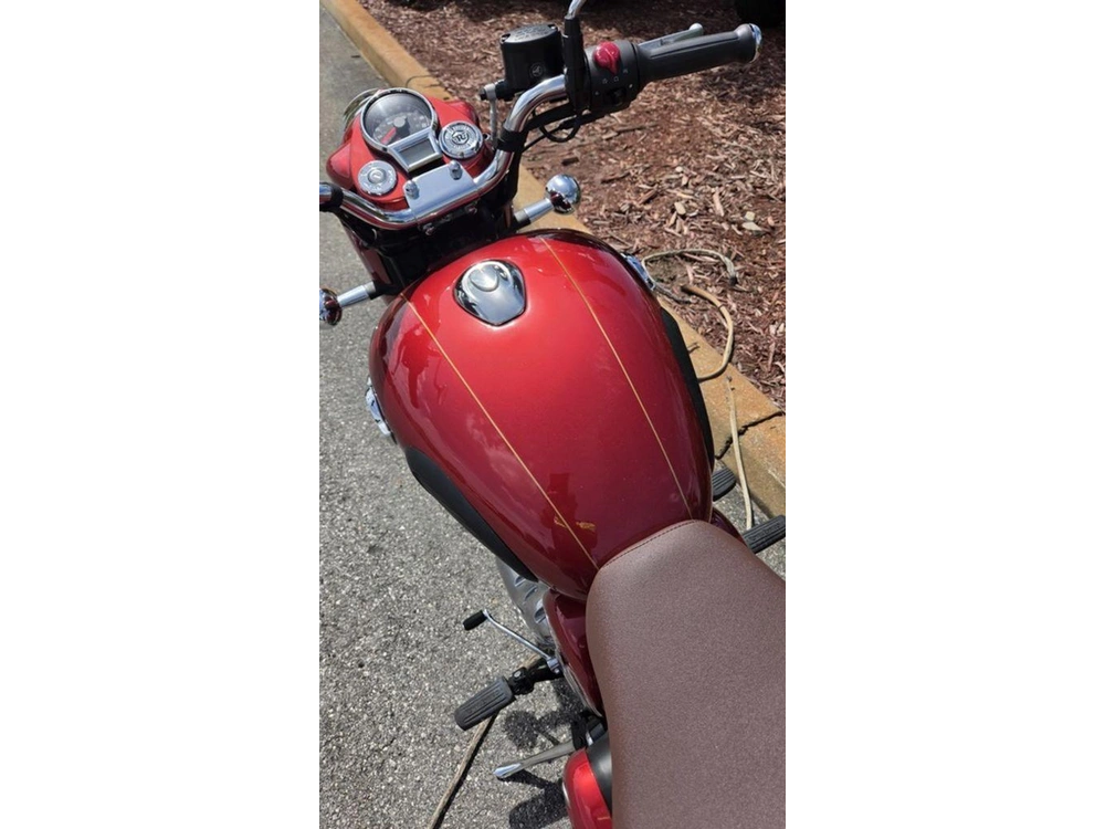 2027 Royal Enfield Classic 350 Madras Red