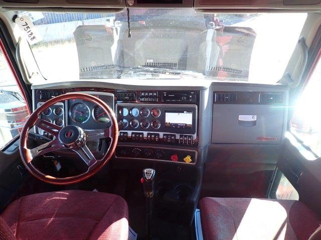 2016 Kenworth T800