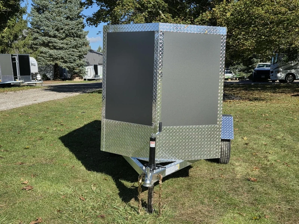 2027 Rhino Galvanized Enclosed 4' X 8' Ramp