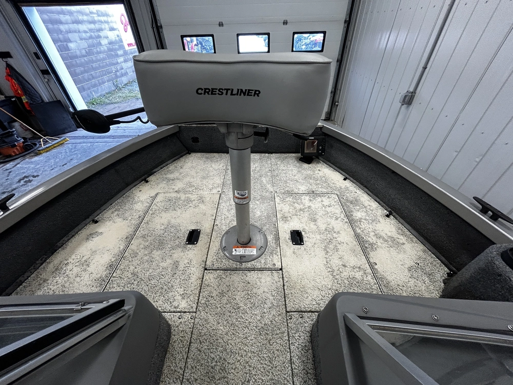 2012 Crestliner Wt1650