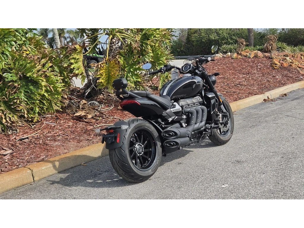 2026 Triumph Rocket 3 Storm Gt Granite/sapphire Black