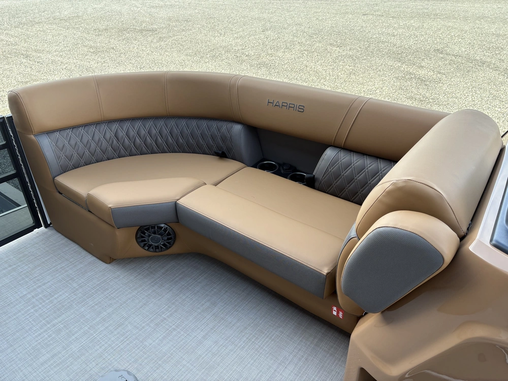 2027 Harris Cruiser 210 Sl alt