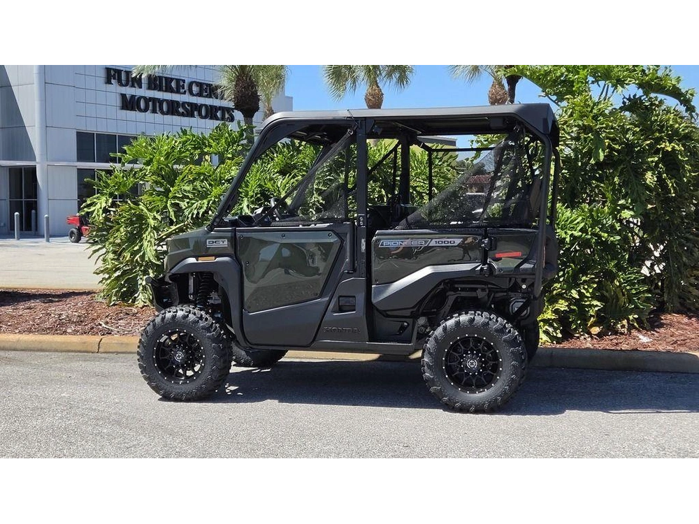 2026 Honda Pioneer 1000-5 Deluxe