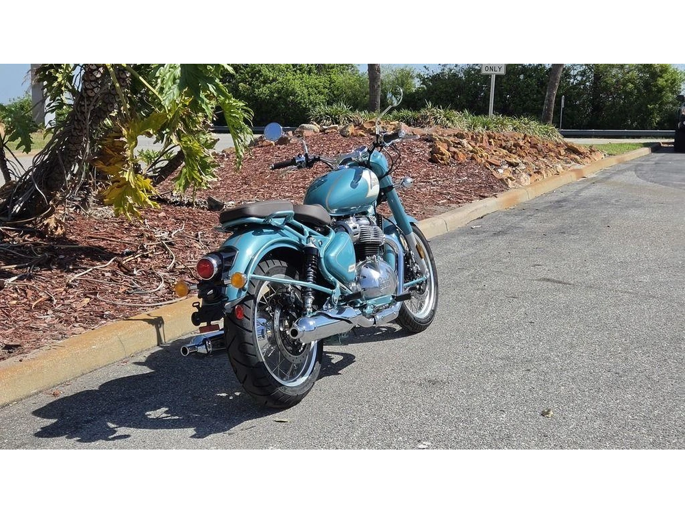 2026 Royal Enfield Classic 650 Classic Teal