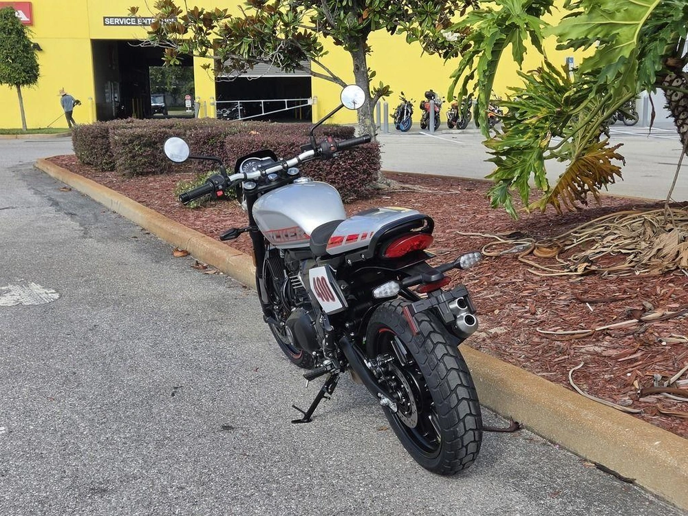 2026 Triumph Tracker 400 Aluminum Silver