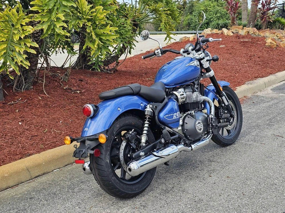 2024 Royal Enfield Super Meteor 650 Astral Blue