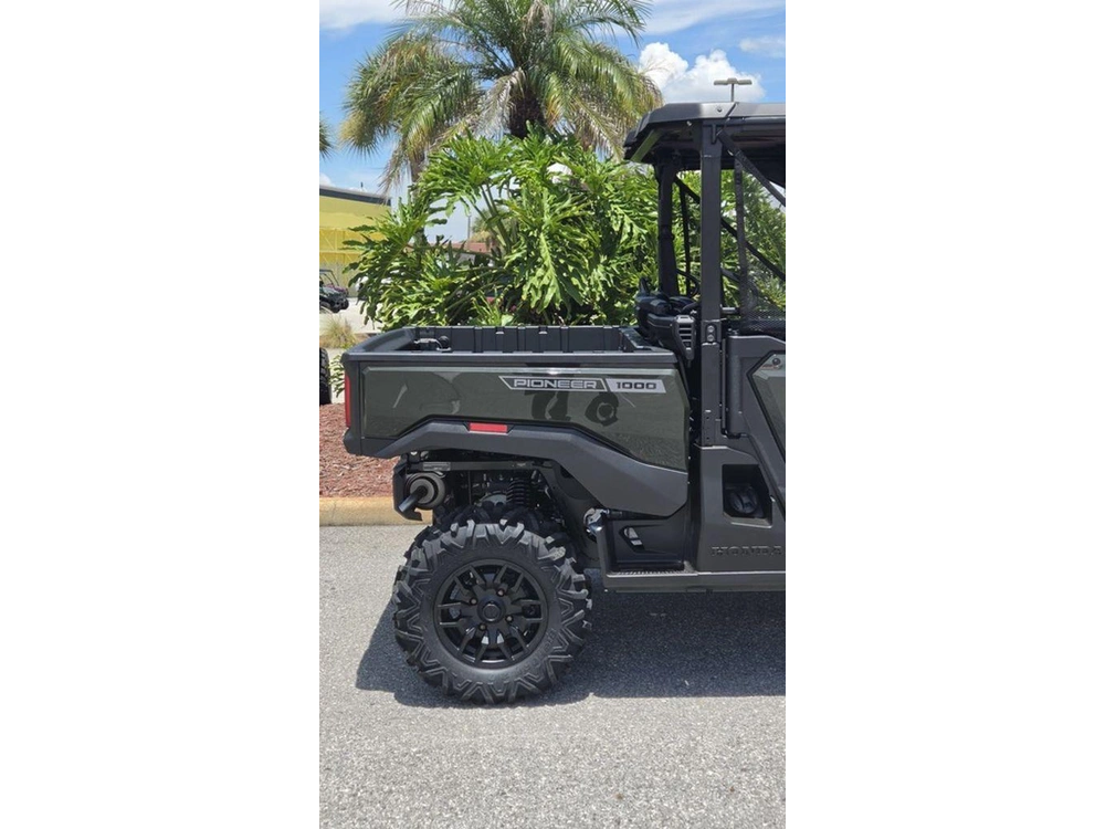 2026 Honda Pioneer 1000 Deluxe