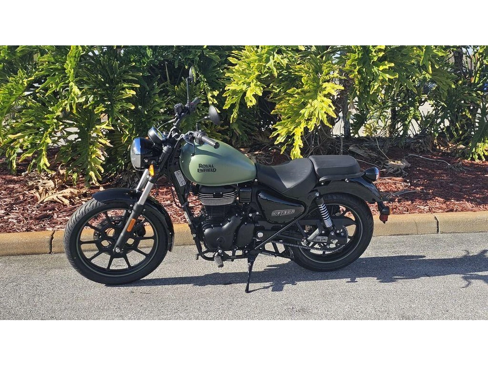 2024 Royal Enfield Meteor 350 Fireball Matte Green
