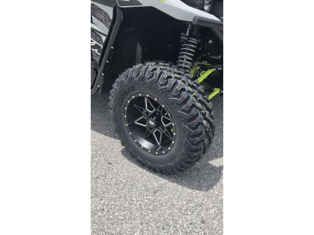 2025 Kawasaki Teryx4™ S Le