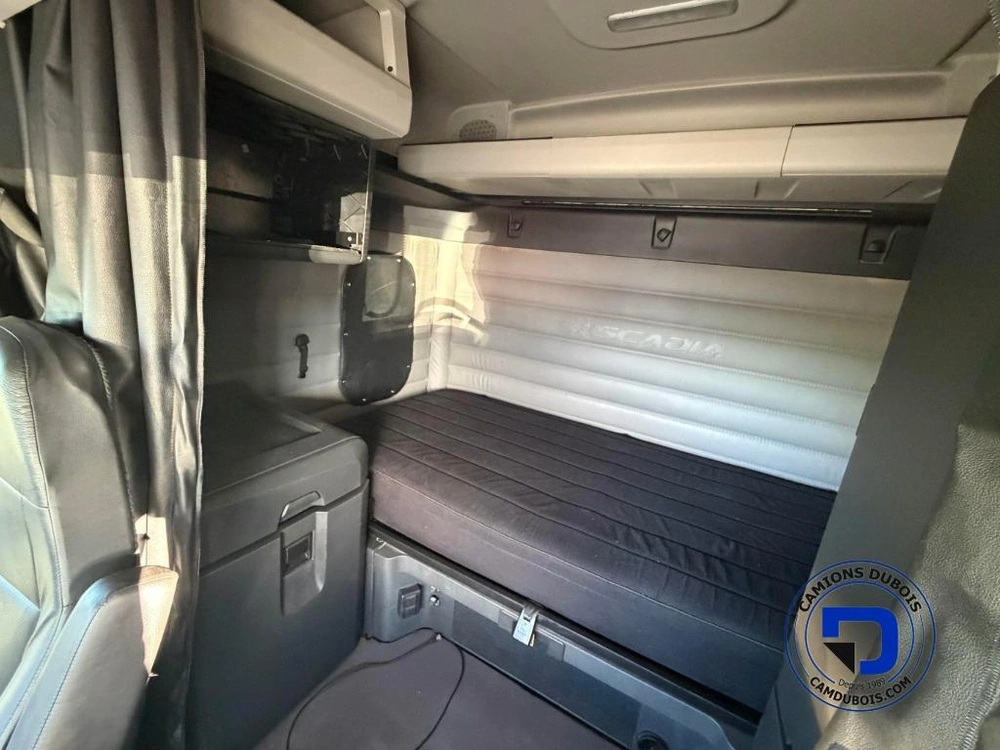 Freightliner Cascadia 2023 alt