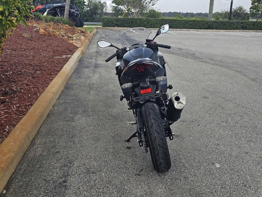 2026 Kawasaki Ninja® 500 Se Abs