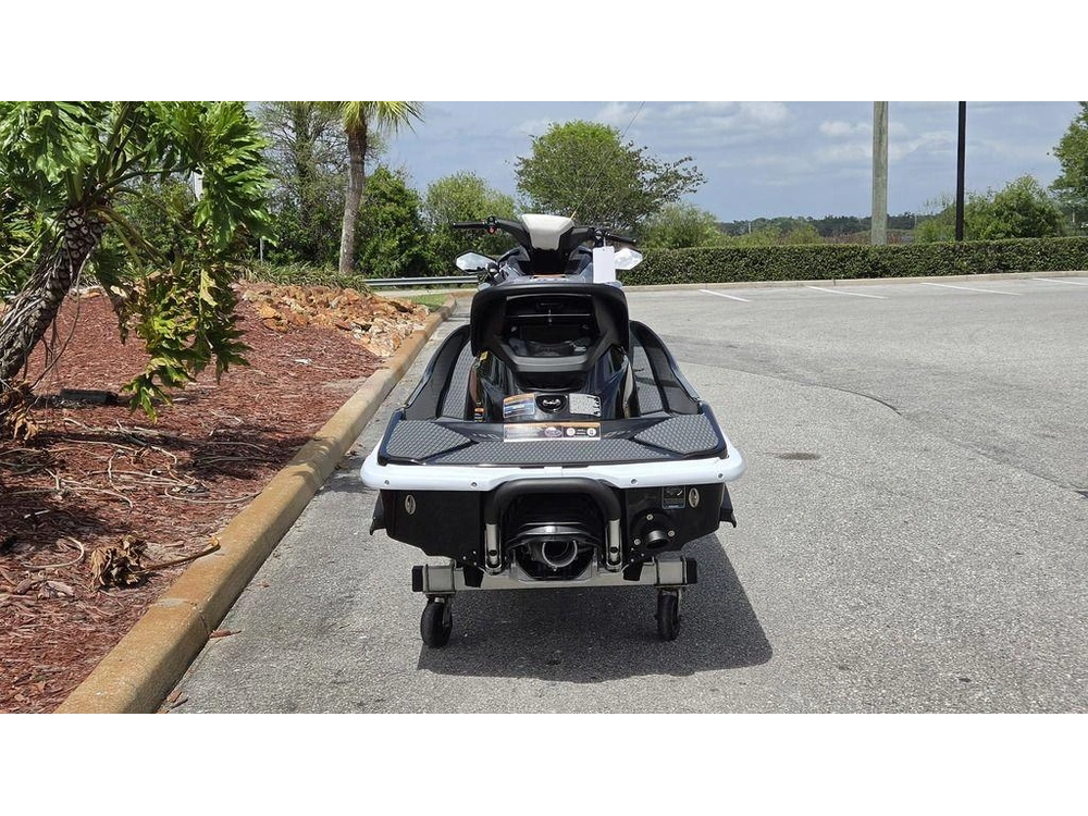 2026 Kawasaki Jet Ski® St® 160x