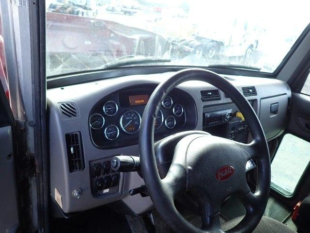 Peterbilt 348 2018
