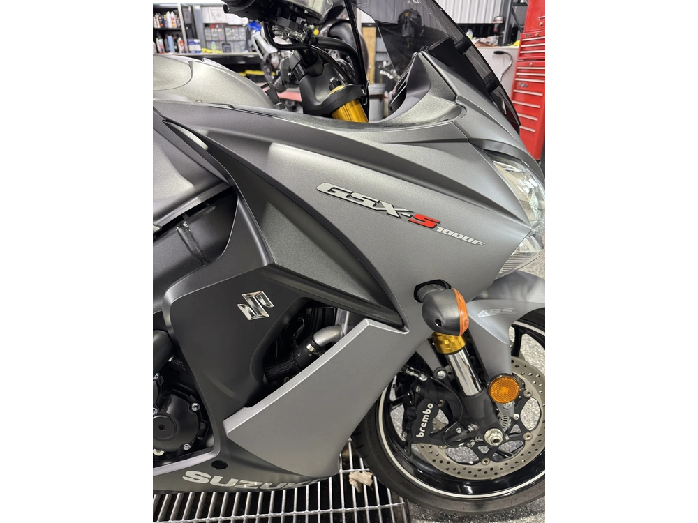 2016 Suzuki Gsx-s1000f