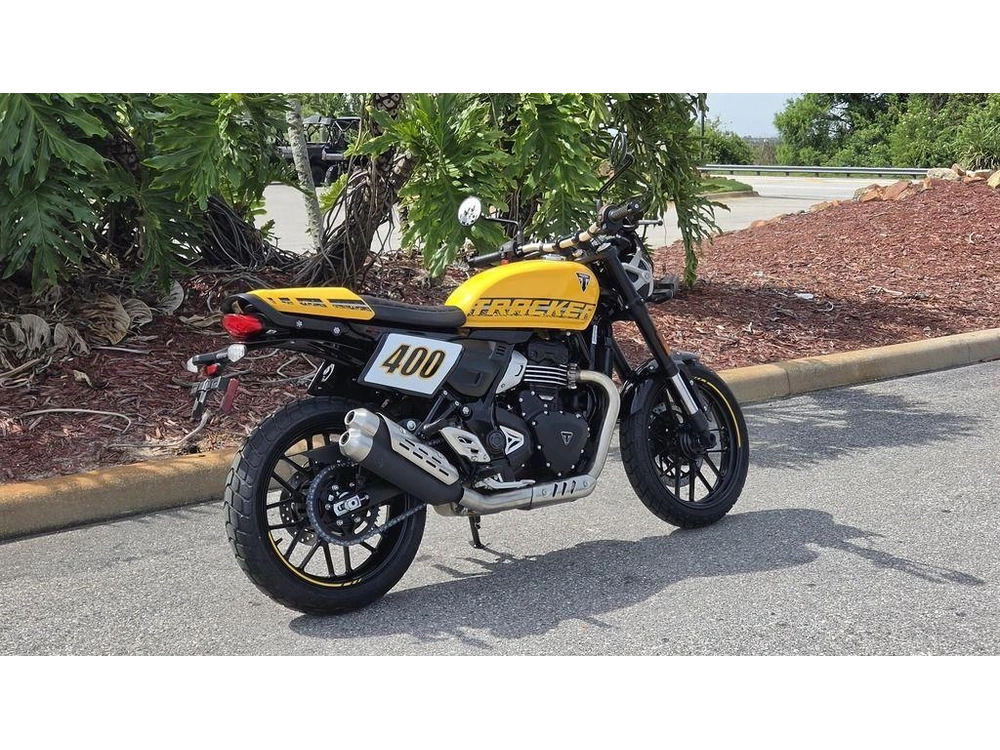 2026 Triumph Tracker 400 Racing Yellow