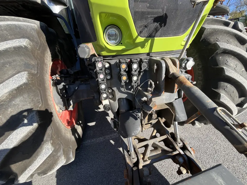 2022 Claas Axion 960