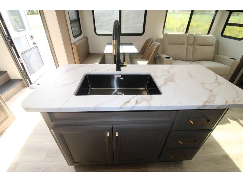 2027 Grand Design Reflection 29rl