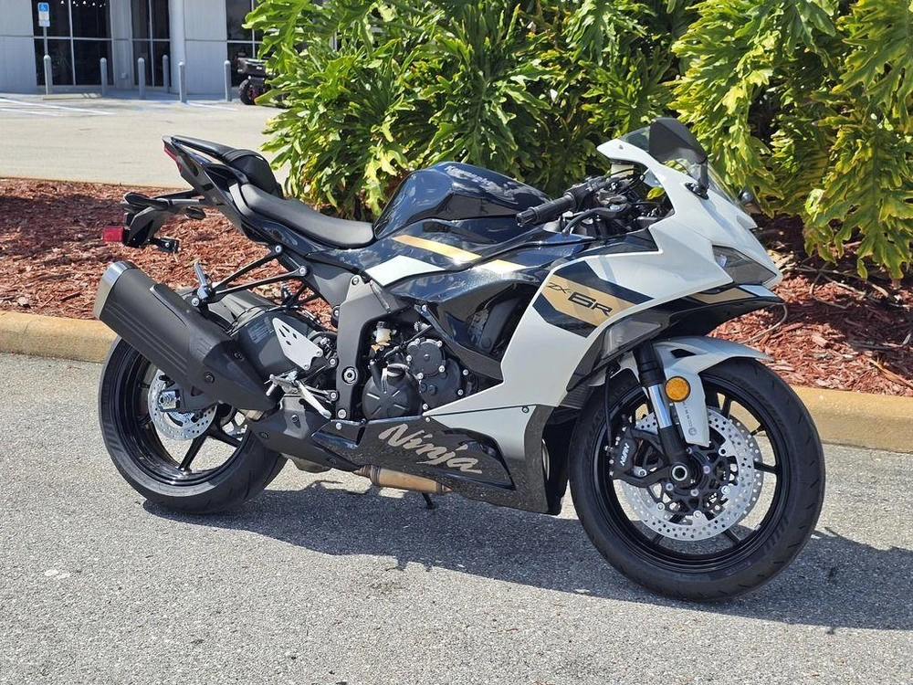 2026 Kawasaki Ninja® Zx™-6r Abs
