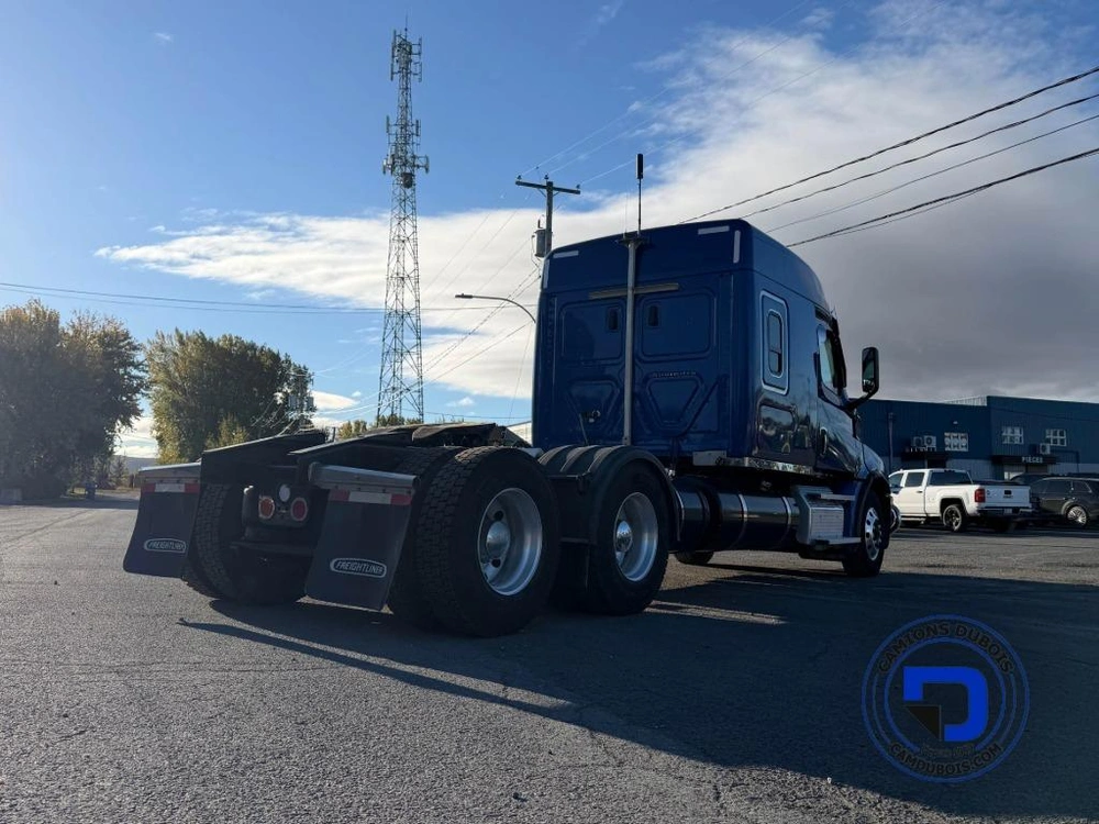 Freightliner Cascadia 2023 alt