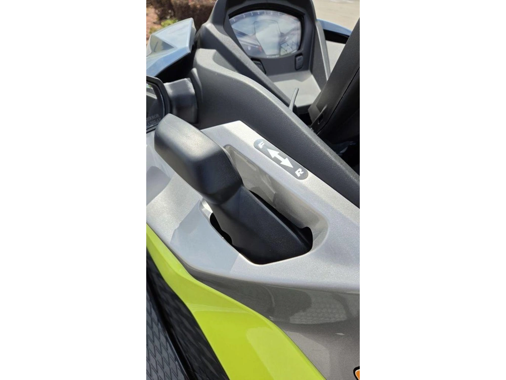 2026 Kawasaki Jet Ski® St® 160x