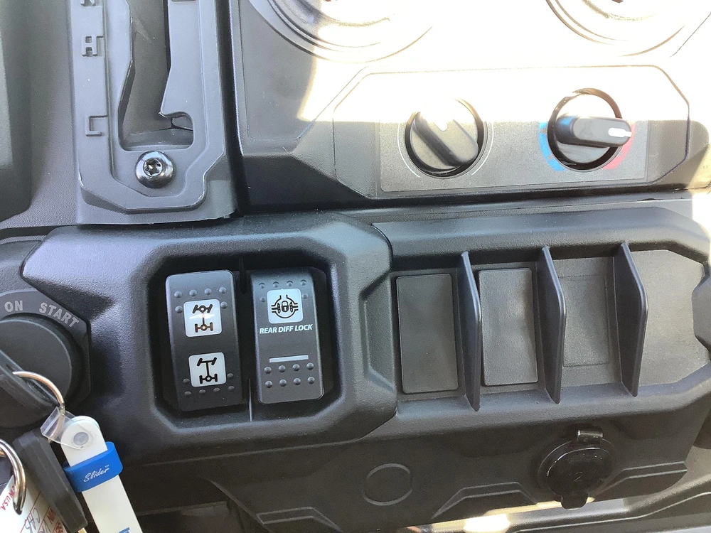 2027 Can-am Defender Dps Hd9 Cab