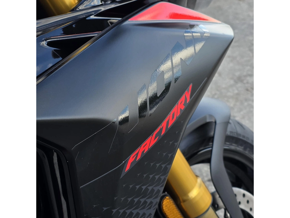 2026 Aprilia Tuono 660 Factory