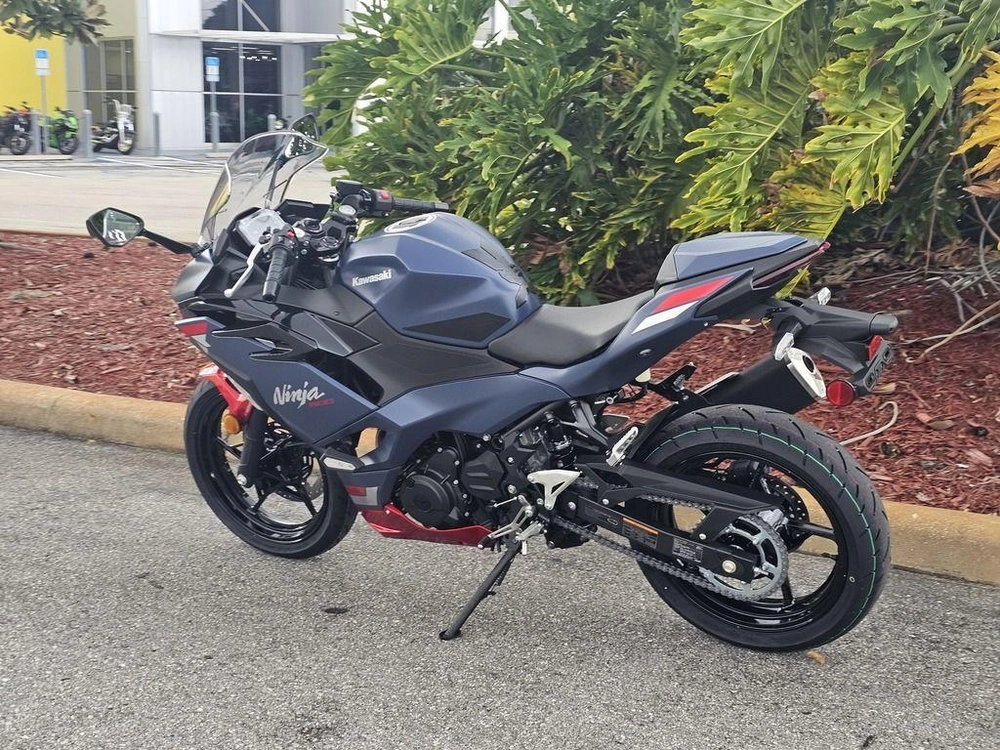 2026 Kawasaki Ninja® 500 Se Abs