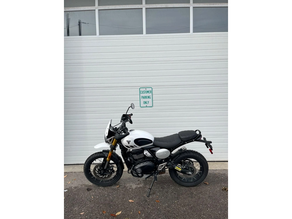 2026 Triumph Scrambler 400 Xc alt
